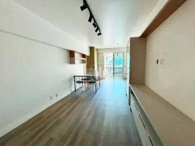 Apartamento com 2 Quartos à venda, 76m² no Coqueiros, Florianópolis