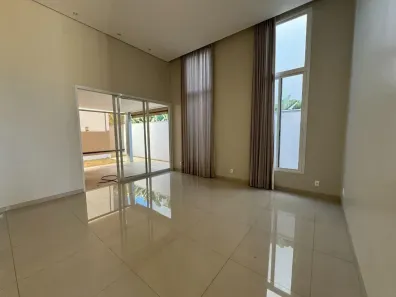 Casa com 3 Quartos à venda, 245m² no Nova Uberlândia, Uberlândia