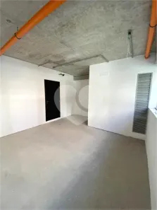 Sala Comercial à venda, 27m² no Vila Uberabinha, São Paulo
