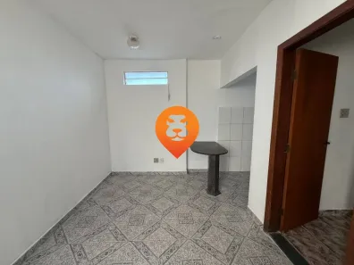 Casa com 1 Quarto para alugar, 50m² no Paraíso, Belo Horizonte