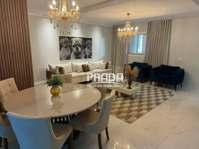 Casa com 3 Quartos à venda, 340m² no Jardim Inconfidência, Uberlândia