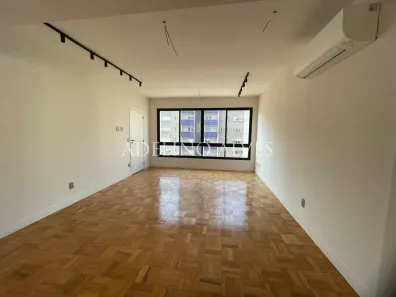 Apartamento com 3 Quartos à venda, 100m² no Vila Nova Conceição, São Paulo