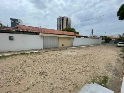 Imóvel Comercial com 3 Quartos para alugar, 302m² no São Cristóvão, Teresina