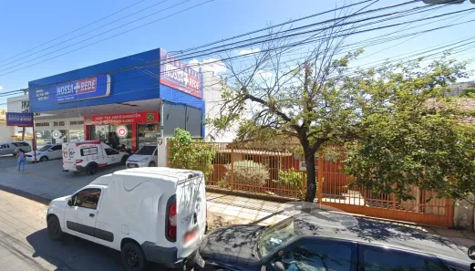 Imóvel Comercial com 4 Quartos à venda, 130m² no Setor Aeroporto, Goiânia