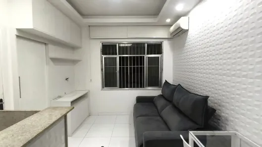 Apartamento com 1 Quarto para alugar, 42m² no Copacabana, Rio de Janeiro