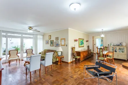 Casa com 3 Quartos à venda, 230m² no Cidade Baixa, Porto Alegre