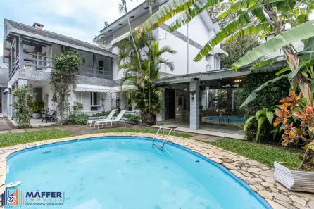 Casa com 4 Quartos à venda, 506m² no Ipanema, Porto Alegre
