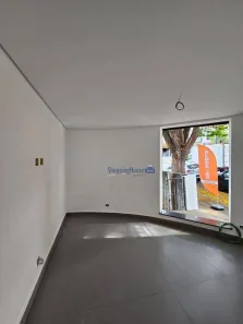 Ponto Comercial para alugar, 20m² no Alto de Pinheiros, São Paulo