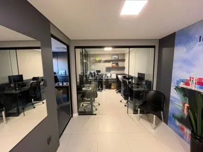 Sala Comercial à venda, 33m² no Centro, Itajaí