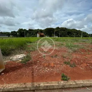 Lote/Terreno à venda, 241m² no Rosa de Leiria Condomínio Horizontal, Goianira