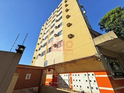 Apartamento com 3 Quartos à venda, 61m² no Vila Vardelina, Maringá