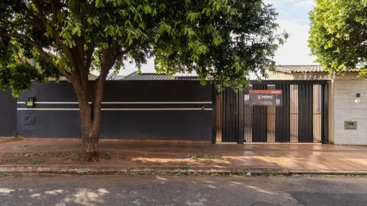 Casa com 3 Quartos para alugar, 73m² no Jardim Tarumã, Campo Grande
