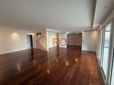 Apartamento com 3 Quartos para alugar, 235m² no Vila Nova Conceição, São Paulo