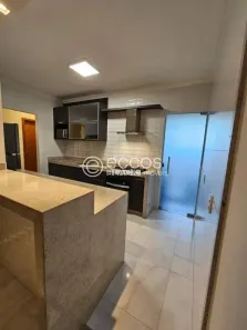 Casa de Condomínio com 3 Quartos à venda, 220m² no Vila Arquelau, Uberaba