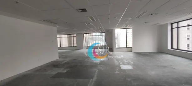 Sala Comercial para alugar, 762m² no Indianópolis, São Paulo