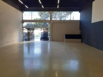 Ponto Comercial com 3 Quartos para alugar, 200m² no Jardim das Indústrias, São José dos Campos