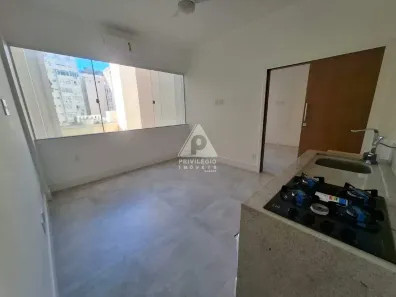 Apartamento com 2 Quartos à venda, 46m² no Copacabana, Rio de Janeiro