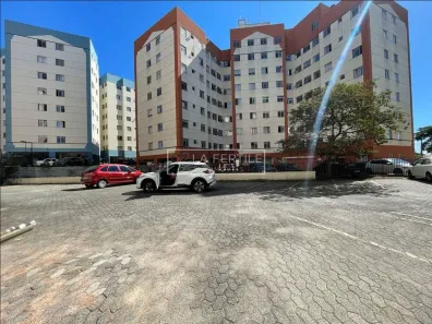 Apartamento com 2 Quartos para alugar, 55m² no Hauer, Curitiba