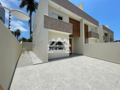 Sobrado com 4 Quartos à venda, 180m² no Bairro de Juquehy, São Sebastião