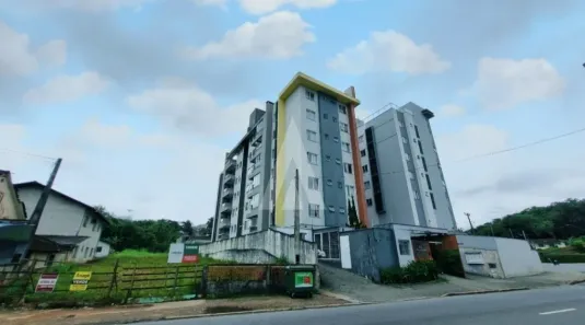 Apartamento com 2 Quartos para alugar, 68m² no Saguaçu, Joinville