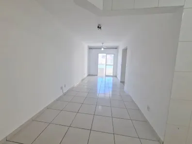 Apartamento com 2 Quartos para alugar, 70m² no Guilhermina, Praia Grande