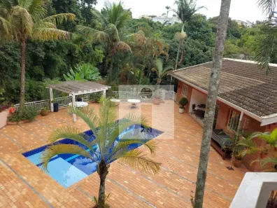 Fazenda/Sítio com 4 Quartos à venda, 552m² no Sousas, Campinas