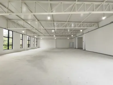 Ponto Comercial para alugar, 296m² no Aeroporto, Juiz de Fora