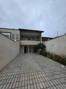 Sobrado com 4 Quartos à venda, 157m² no Cambeba, Fortaleza