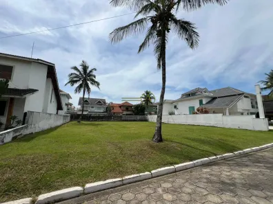 Lote/Terreno à venda, 400m² no Bougainville Residencial I, Peruíbe