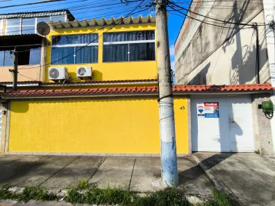 Casa com 2 Quartos à venda, 156m² no Vila Emil, Mesquita