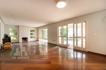 Casa de Condomínio com 4 Quartos à venda, 270m² no Alphaville, Santana de Parnaíba