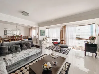Apartamento com 3 Quartos à venda, 170m² no Centro, Balneário Camboriú