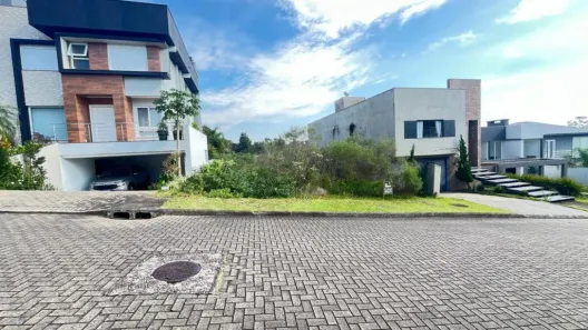 Lote/Terreno à venda, 330m² no São Lucas, Viamão