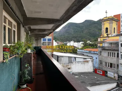 Prédio Comercial à venda, 1500m² no Centro, Nova Friburgo