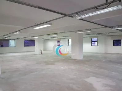 Sala Comercial para alugar, 204m² no Vila Olímpia, São Paulo