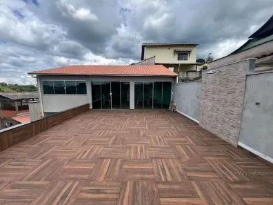 Casa com 2 Quartos à venda, 200m² no , Caxambu
