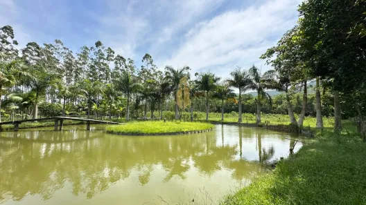 Fazenda/Sítio com 3 Quartos à venda, 500m² no Escalvados, Navegantes