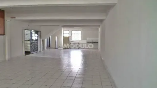 Sala Comercial para alugar, 160m² no Centro, Uberlândia
