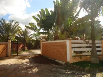 com 4 Quartos à venda, 1300m² no Parque dos Ipes, Jaguariúna