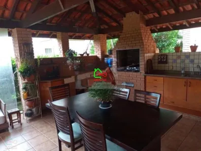 Casa de Condomínio com 3 Quartos à venda, 174m² no Caixa D´Água, Vinhedo