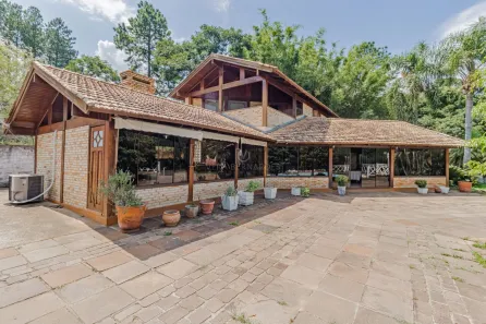Fazenda/Sítio com 4 Quartos à venda, 10480m² no Hípica, Porto Alegre