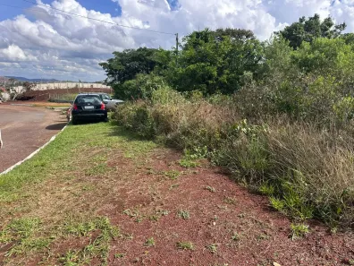 Lote/Terreno à venda, 800m² no Balneário Água Limpa, Nova Lima