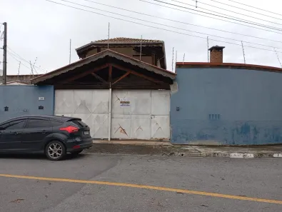 Sobrado com 3 Quartos à venda, 300m² no Residencial Mantiqueira, Pindamonhangaba
