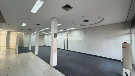 Ponto Comercial para alugar, 705m² no Cidade Jardim, Americana