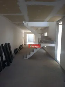 Sobrado com 3 Quartos à venda, 130m² no Vila Galvão, Guarulhos