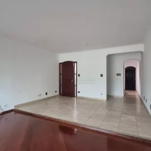 Casa com 3 Quartos para alugar, 190m² no Vila Pinheirinho, Santo André