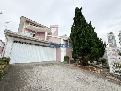 Casa com 4 Quartos à venda, 350m² no Centro, Palhoça