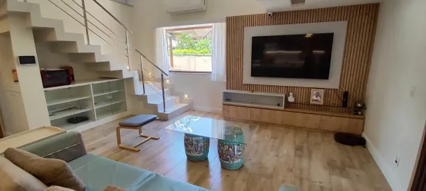 Casa de Condomínio com 3 Quartos para alugar, 180m² no Vargem Grande, Rio de Janeiro