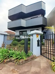 Casa com 4 Quartos para alugar, 610m² no Vila Ipiranga, Porto Alegre