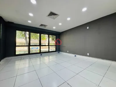 Ponto Comercial para alugar, 80m² no Anil, Rio de Janeiro